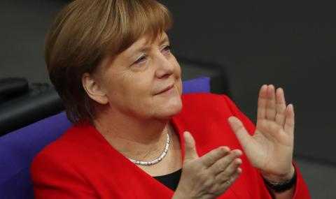 Меркел: Съгласни сме на кратко отлагане на Брекзит - 1