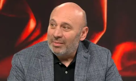 Кръстю Лафазанов днес става на 65 г. - 1