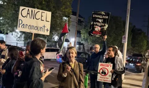 Холивудската премиера на филма на ужасите "Писък 7" се превърна в протест - 1