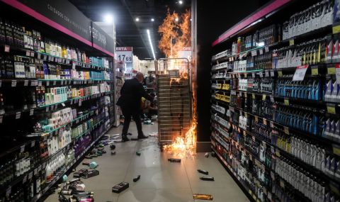 Охранители пребиха до смърт чернокож в супермаркет - 1