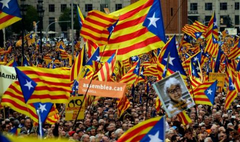 Рахой призова каталунците да отменят референдума - 1