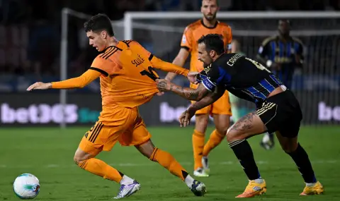 Napoli with a heart-stopping victory over Cagliari  - 1