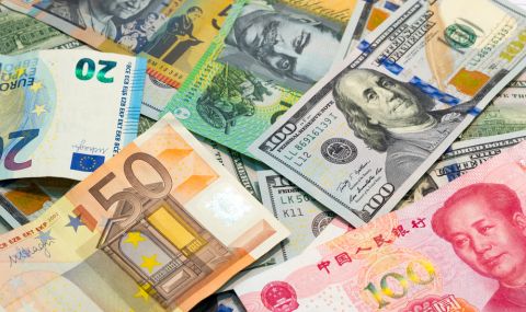Трите най-стабилни валути в света - 1