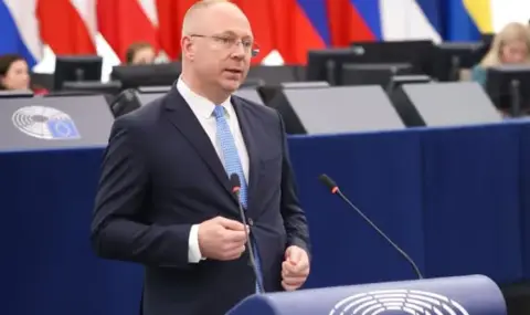 Станислав Стоянов поиска разговор с Урсула Фон дер Лайен: България трябва да отложи еврото - 1