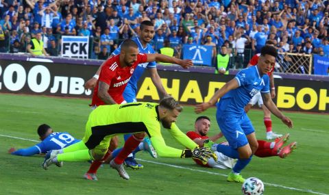 Вратарят на ЦСКА изравнява уникален рекорд в Базел - 1