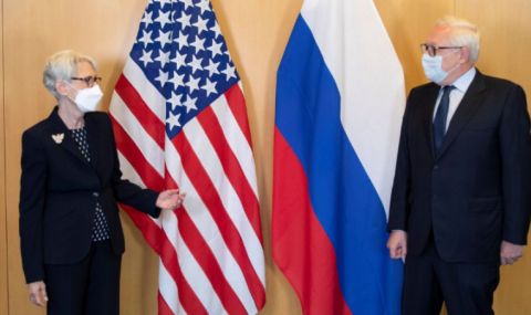 САЩ: Няма да обсъждаме европейската сигурност с Русия без европейците - 1