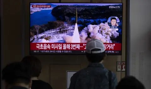 Изстреляната от Северна Корея ракета се е взривила във въздуха