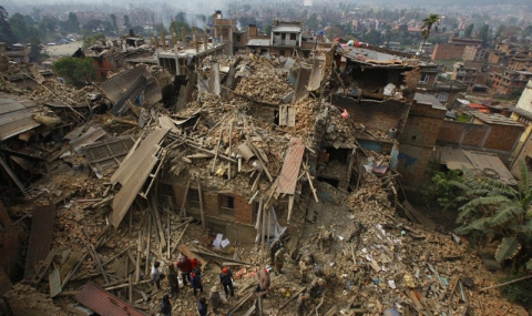250 изчезнали след нова лавина в Непал - 1