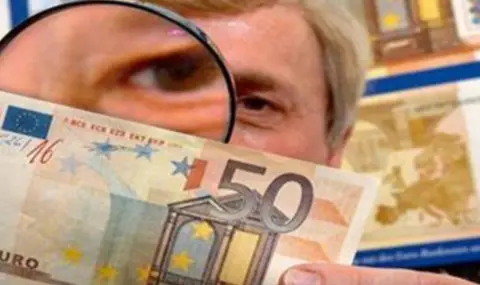 Картовите системи ще бъдат превключени от левове в евро между 21 ч. на 31 декември и 1 часа след полунощ на 1 януари