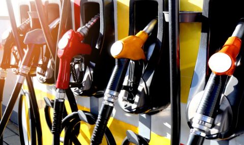 Малките бензиностанции очакват покачване на цените - 1