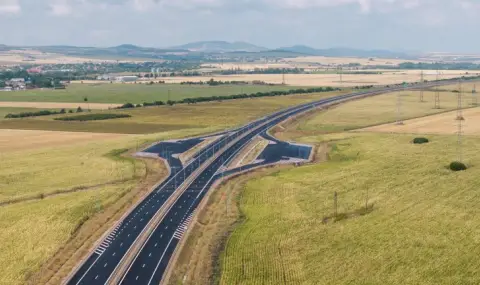 Откриват последния участък от автомагистрала "Европа" - 1
