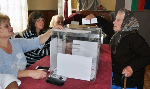 Добромир Живков: Очакваме да има втори тур на изборите - 1