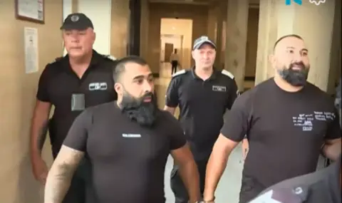 Групата на "Калашниците": Съдът остави в ареста двама от задържаните 