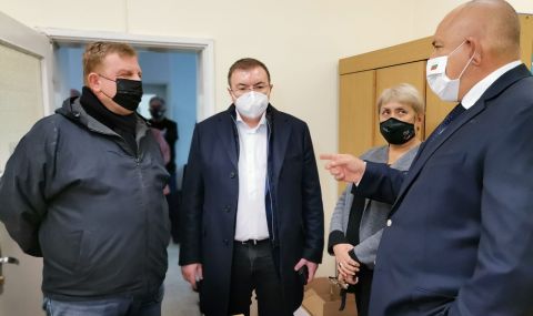 График на ваксинацията в страната - 1