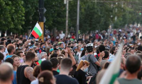 Защо толкова много хора протестират и искат да се отървем от Бойко Борисов и ГЕРБ? - 1