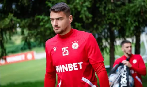 Новият вратар на ЦСКА: Не мога да избягам от това, което сърцето иска - 1