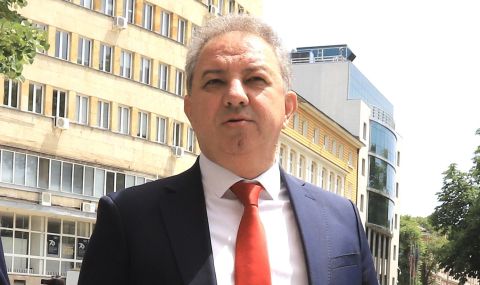 Борис Ячев пред ФАКТИ: Явно в Северна Македония дават бонуси за „…бий българина“ - 1