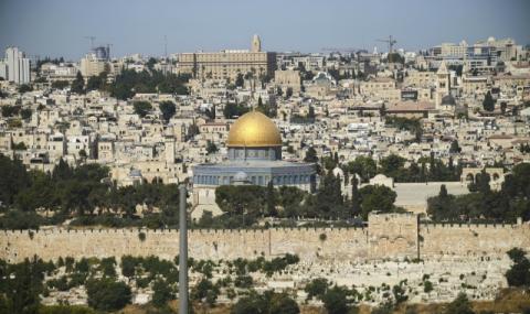Израел забрани достъп на вярващи под 50 години - 1