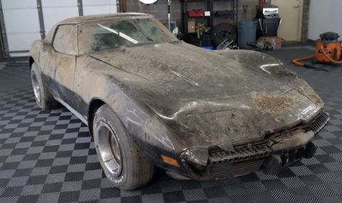 Пълна промяна: Corvette открит в изоставена плевня и измит за първи път от 34 години (ВИДЕО) - 1