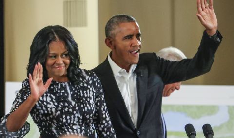 Барак и Мишел Обама гостуват на Том Ханкс на гръцки остров - 1