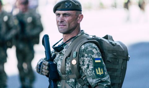 "Никога не сме виждали такова нещо": какво се случва на руско-украинската граница? - 1