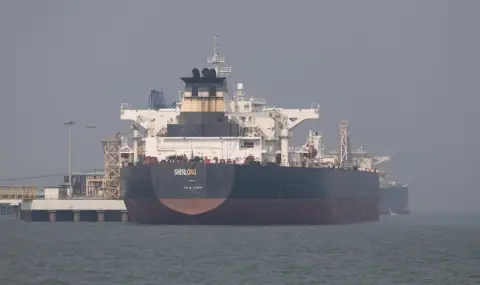 Berlin refused to join in protecting ships in the Strait of Hormuz, Trump threatened NATO countries with a very bad futu - 1