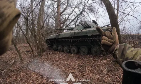 Руските легионери взривиха склад за боеприпаси на руската армия, призоваха жителите на Белгород спешно да се евакуират - 1