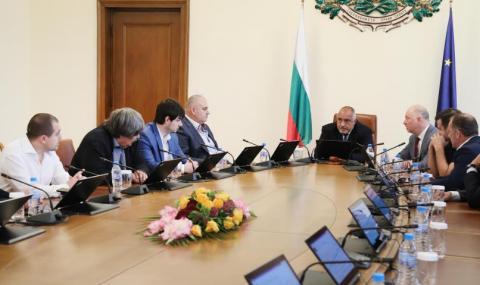 Борисов се срещна с представители на сдруженията на превозвачите - 1