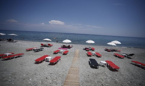 Гърция дава ваучери за почивка на гражданите с ниски доходи - 1
