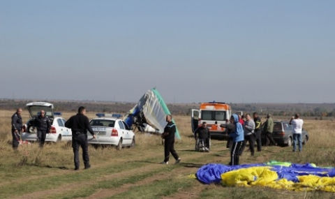 Делтапланерист пострада на авиошоу в Шумен - 1