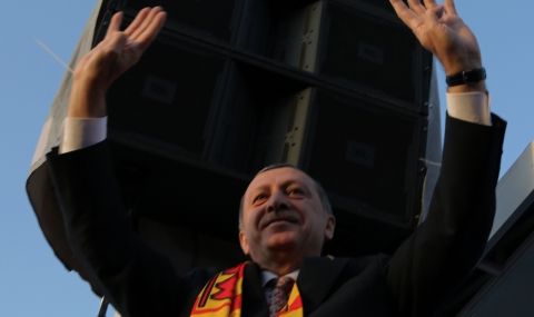 Ердоган блокира Twitter в Турция - 1