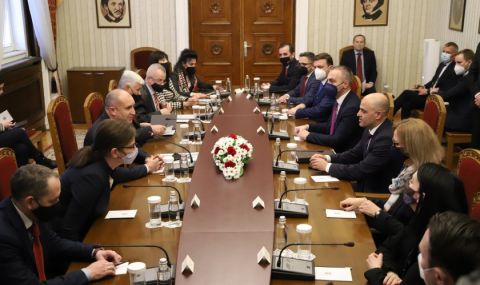 Президентът призова за три неща в отношенията между България и Северна Македония - 1