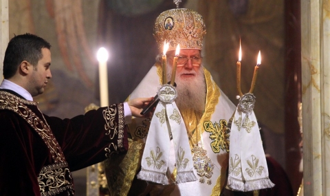 Патриарх Неофит: Бог обича България - 1