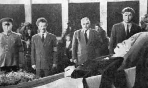 2 юли 1949 г. Умира Георги Димитров ВИДЕО - 1