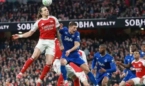 Арсенал дръпна с 10 точки на върха, тийнеджър вдъхнови "топчиите" за късна победа над Евертън - 1