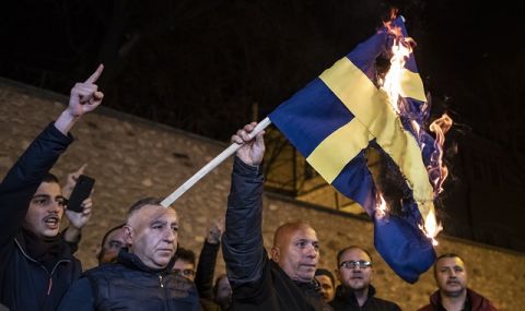 Религиозно напрежение! Швеция повишава равнището на терористична заплаха - 1