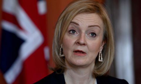 Лиз Тръс официално става премиер на Великобритания - 1