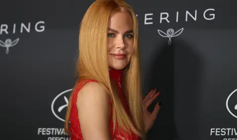 Никол Кидман разходи рокля с цепка на ревюто на Vogue World (ВИДЕО) - 1