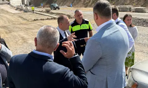 Иван Иванов: Проходимост по пътя Мездра - Ботевград ще бъде осигурена в обявения срок - 1