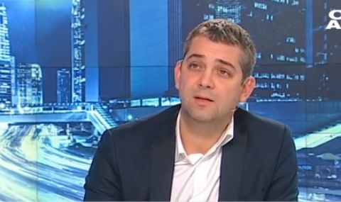 Димитър Делчев за зеления сертификат: Депутатите не трябва да се имат за богоизбрани - 1