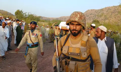 Русия е обезпокоена от боевете между Пакистан и Афганистан - 1