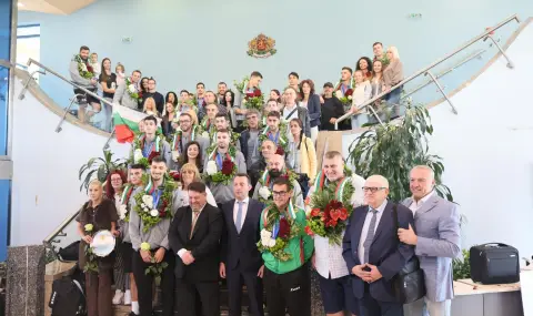 Калоян Методиев: Политиците се оляха с употребата на националния отбор по волейбол - 1