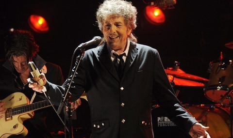 Боб Дилън най-сетне наруши тишината - 1