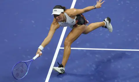 САЩ би Великобритания и стигна финала на "Били Джийн Кинг Къп" - 1