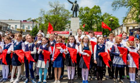 Русия обмисля създаването на ново детско движение по случай знакова годишнина - 1