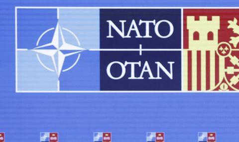 Чехия и Словакия бързо ще ратифицират приемането на Швеция и Финландия в НАТО - 1
