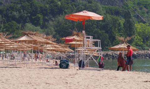 Тотален срив на туризма във Варна - 1