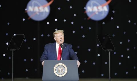 Тръмп: Аз върнах НАСА - 1