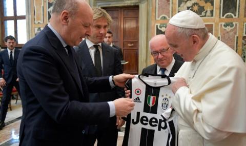Папата призова за мир по стадионите - 1