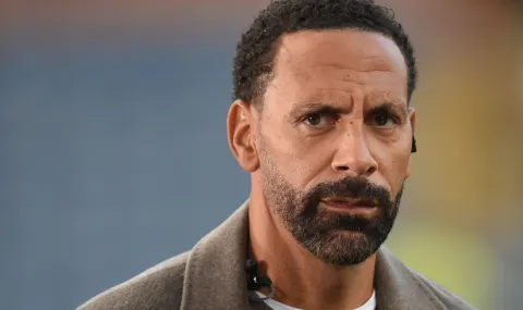 Rio Ferdinand sparks controversy with insult to Manchester United fan - 1
